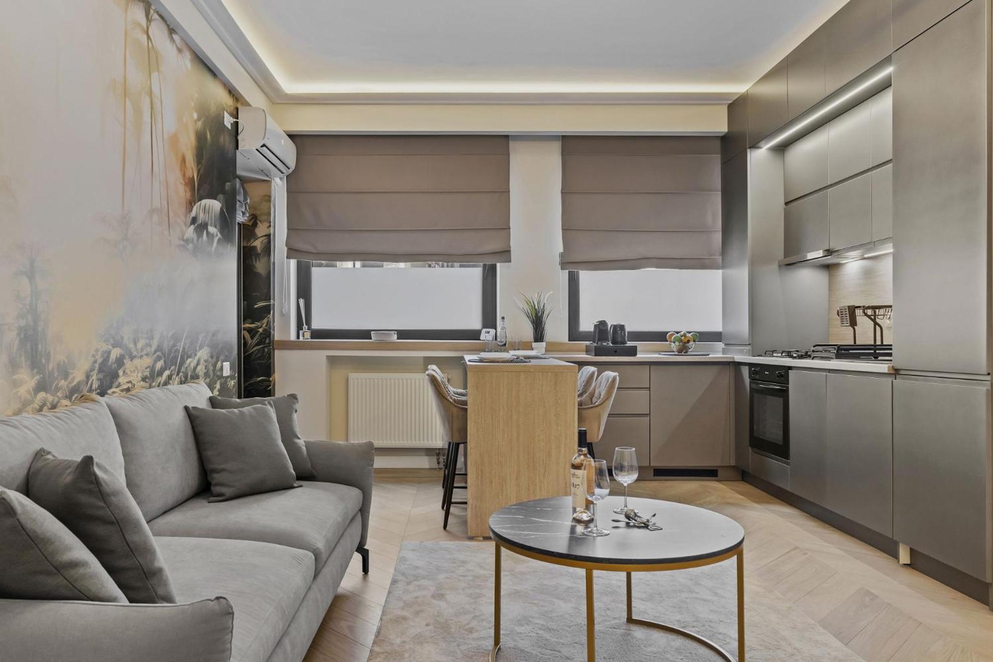 Central Two Rooms Apartment The Paradise Of Lights Bükreş Dış mekan fotoğraf